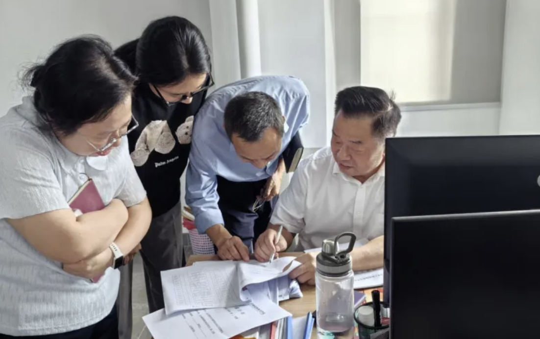 嚴抓教學規范，提升教學質量I我校開展期中教學檢查紀實