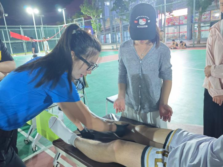 專業守護，為拼搏護航——體育產業學院康復保障團隊在行動