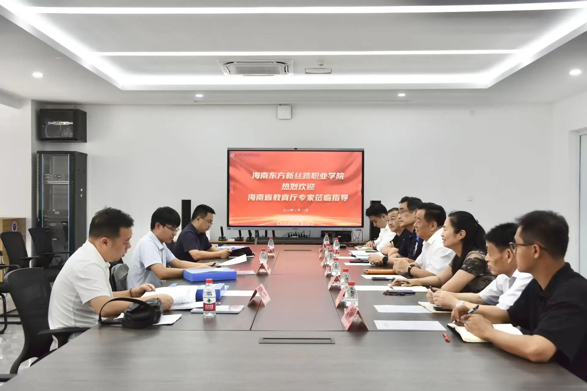 海南省教育廳專家組蒞臨我校開展中職新增專業審核評估工作
